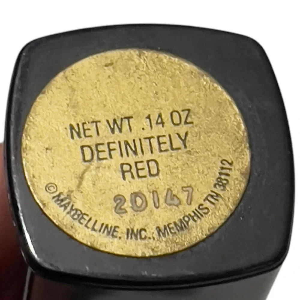 Vintage Maybelline Definitely Red Lipstick Classic Bold Classic Elegant .14 Oz